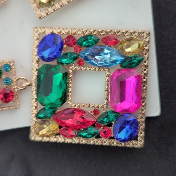 Jeweled Earrings HP🎉 - Picture 2 of 5